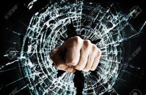 彼氏が他校と喧嘩をするみたいです。止めさす方法ありますか？