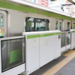 駅員さんに呼び止められて「カバンの中身見せてください」って・・断ったら電車に乗せてもらえない?